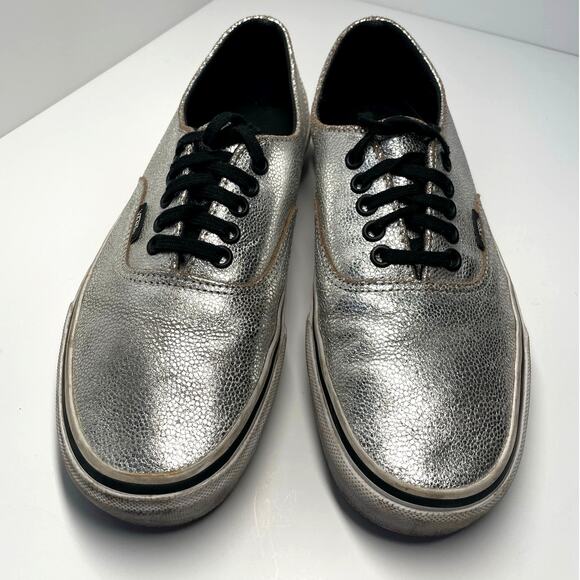 VANS Metallic Silver Leather Lace Up Skateboard Shoes Men's 7.5 Women's 9 - Picture 2 of 9